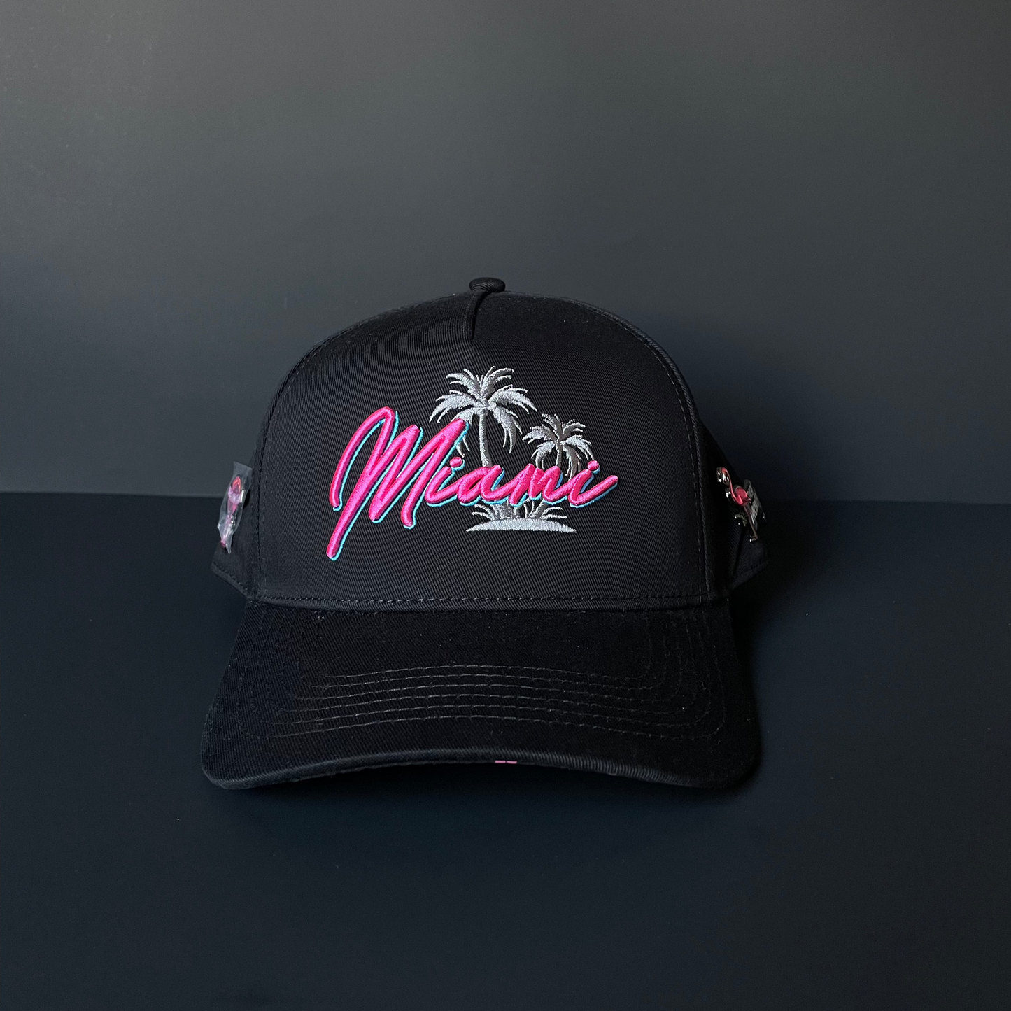 CASH ONLY MIAMI VICE- NEGRA
